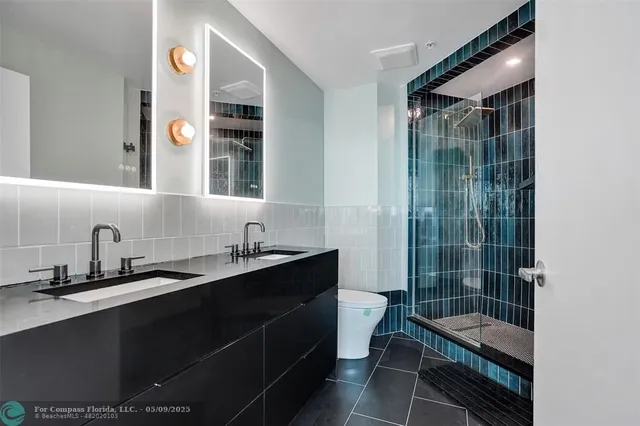 $5,200 | 1900 North Bayshore Drive, Unit 3718, Miami, FL 33132