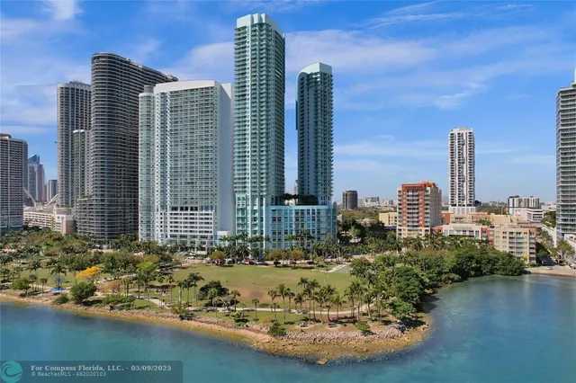 $5,200 | 1900 North Bayshore Drive, Unit 3718, Miami, FL 33132