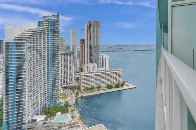 $5,200 | 1900 North Bayshore Drive, Unit 3718, Miami, FL 33132