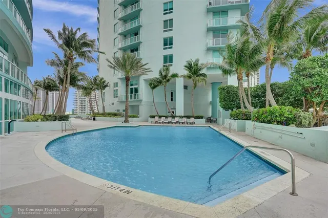 $5,200 | 1900 North Bayshore Drive, Unit 3718, Miami, FL 33132