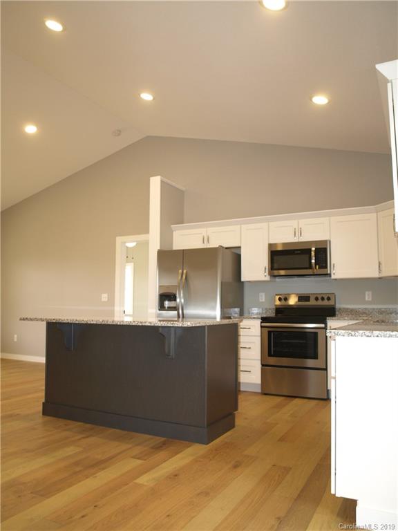 198 Ingram Loop Clyde, NC 28721 - Photo 13 of 26