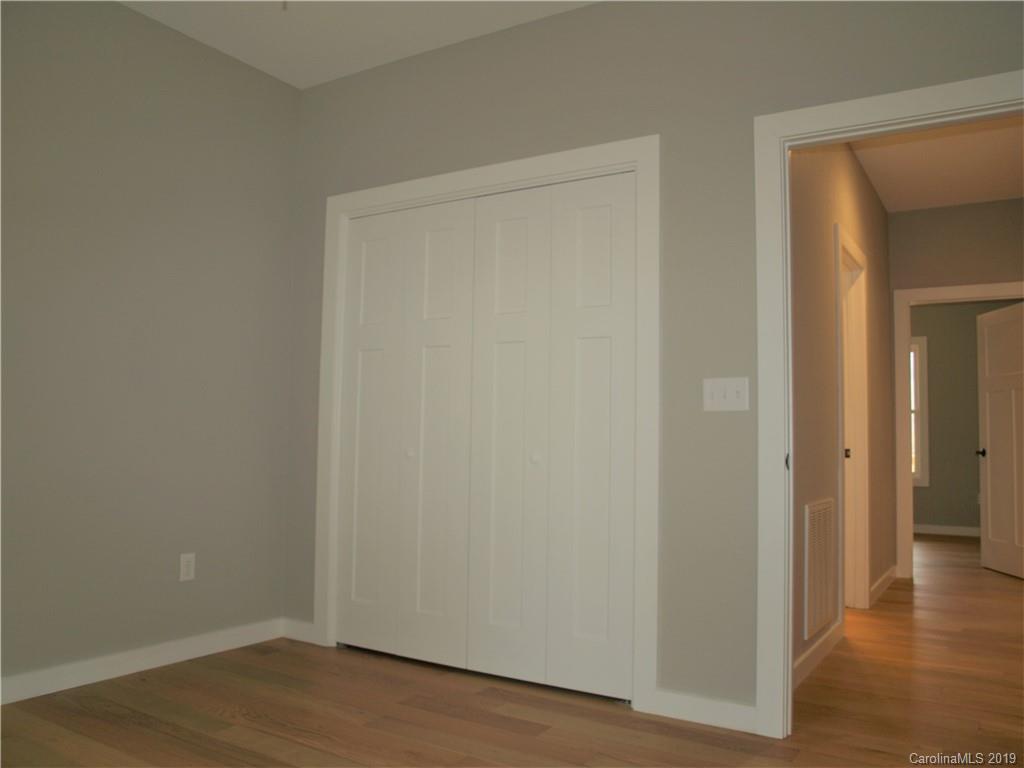 198 Ingram Loop Clyde, NC 28721 - Photo 15 of 26