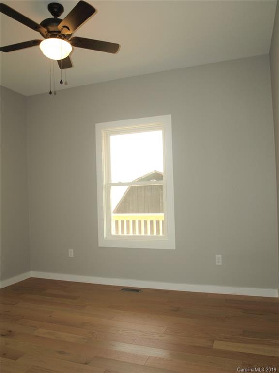 198 Ingram Loop Clyde, NC 28721 - Photo 19 of 26