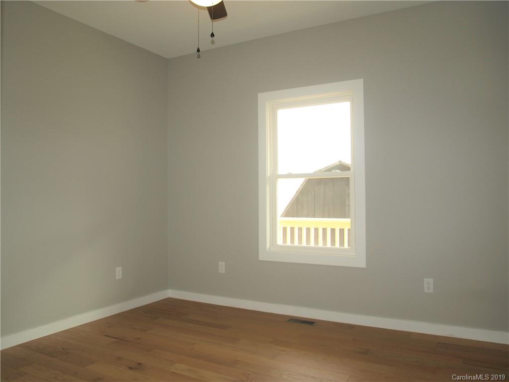 198 Ingram Loop Clyde, NC 28721 - Photo 21 of 26
