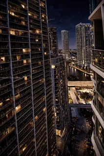 $1,100,000 | 77 Southeast 5th Street, Unit 2914, Miami, FL 33131