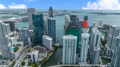 $1,100,000 | 77 Southeast 5th Street, Unit 2914, Miami, FL 33131