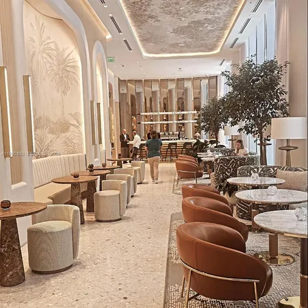 $1,100,000 | 77 Southeast 5th Street, Unit 2914, Miami, FL 33131