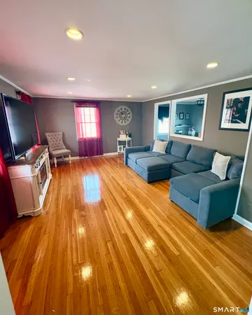 $449,900 | 156 Ridge Road, Stratford, CT 06614