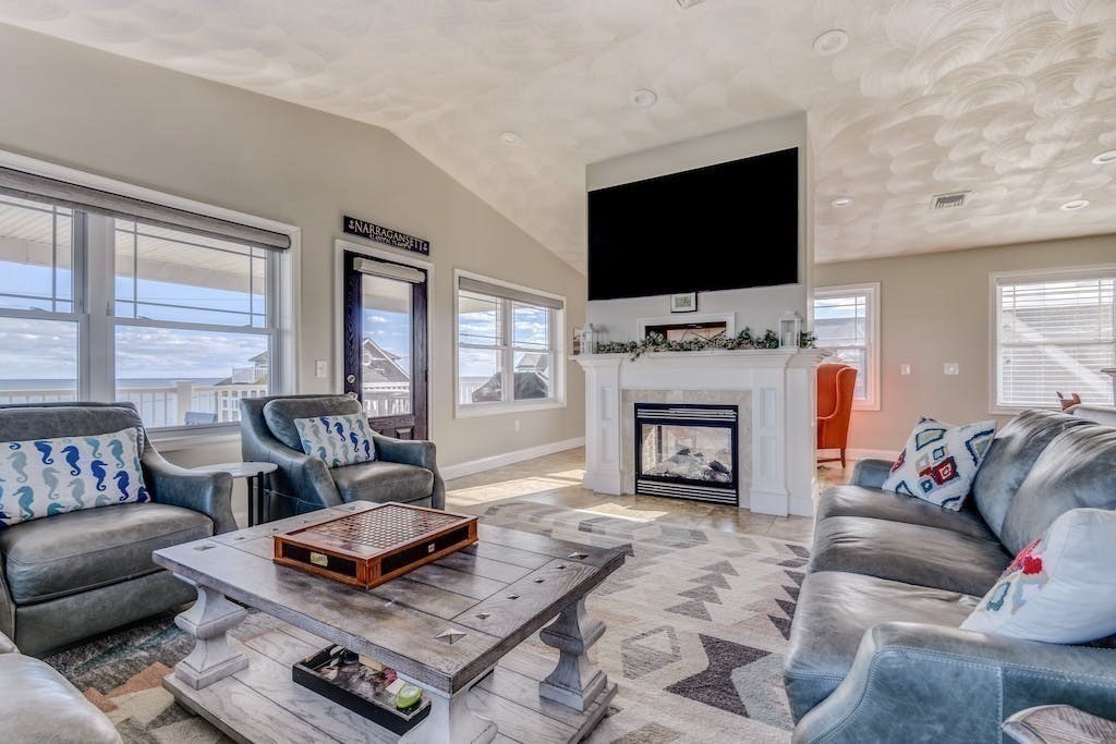 42 Pocono Road Narragansett, RI 02882 - Photo 7 of 38 Gallery Image 7