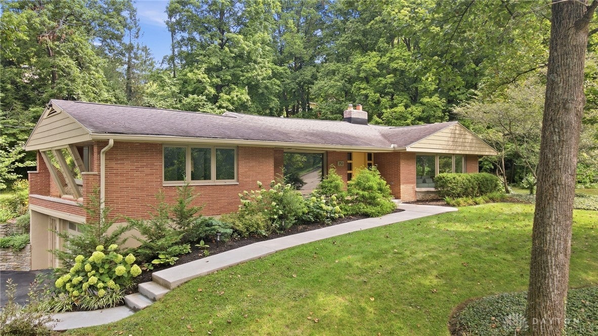 751 Laurelwood Road Kettering, OH 45419 - Photo 2 of 52 Gallery Image 2