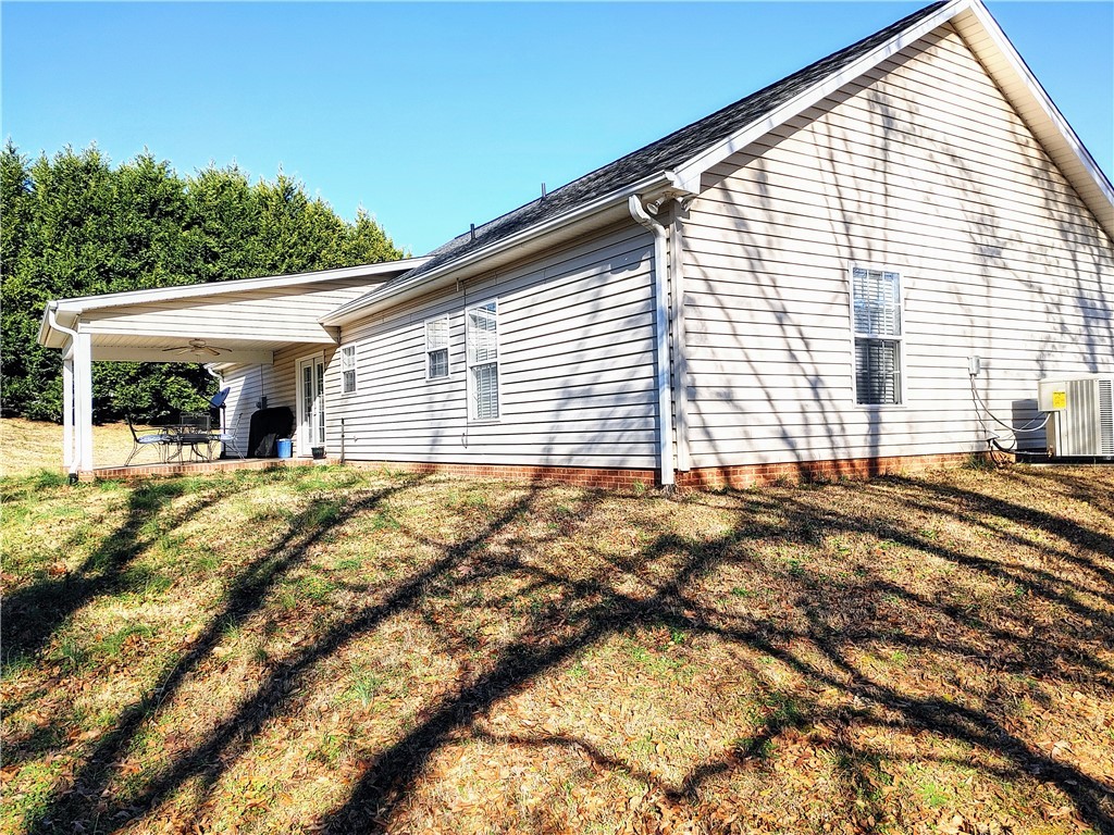 207 Brook Way Liberty, SC 29657 - Photo 5 of 15 Gallery Image 5