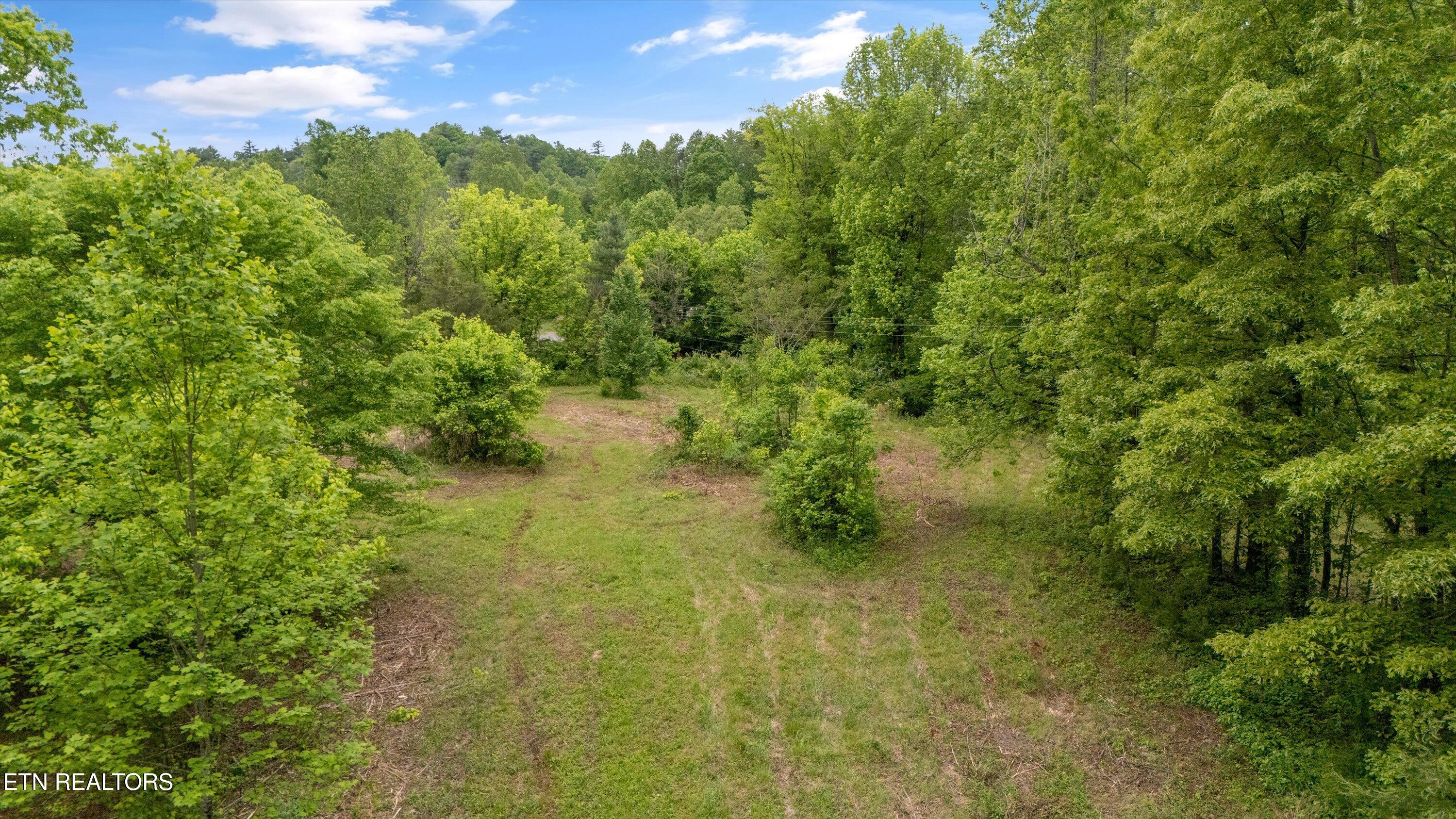 6028 Happy Valley Road Tallassee, TN 37878 - Photo 10 of 23 10-6010 Happy Valley Rd-07