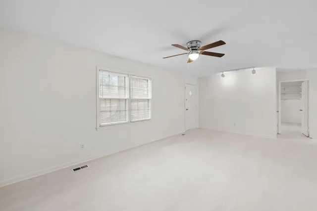 $279,900 | 143 Elrod Avenue, Jefferson, GA 30549