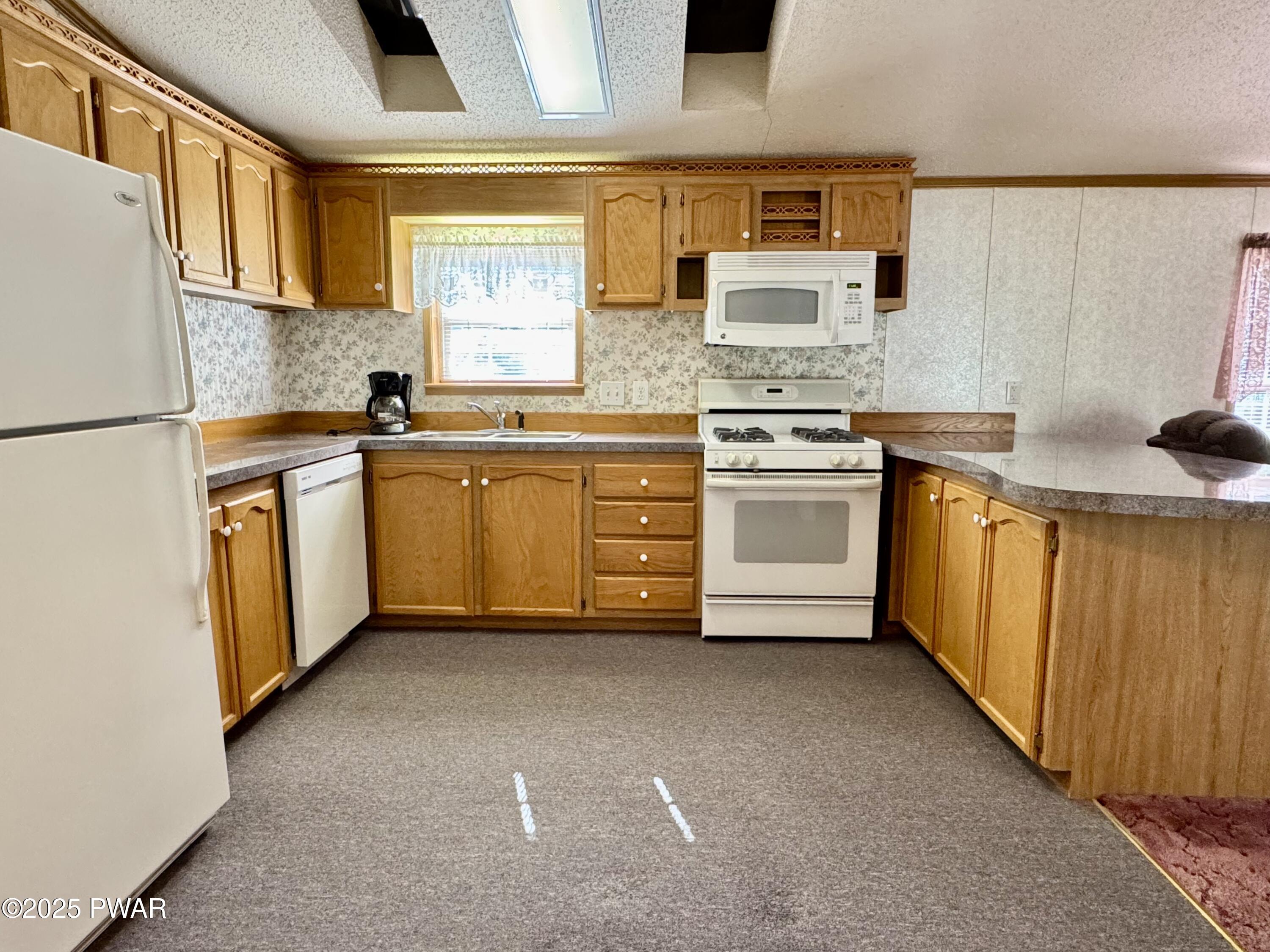 39 Cherry Hill Road Honesdale, PA 18431 - Photo 6 of 19