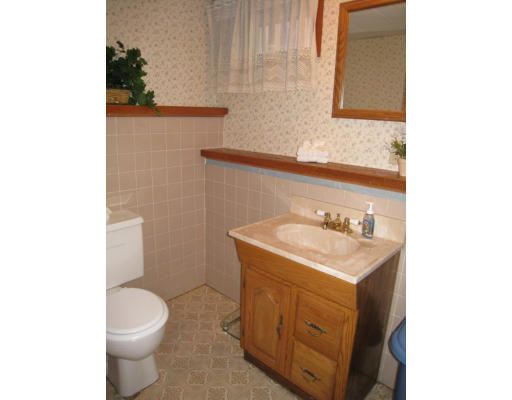 19 Swain Road Chelmsford, MA 01863 - Photo 23 of 30 Gallery Image 23