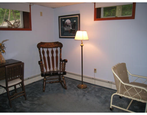 19 Swain Road Chelmsford, MA 01863 - Photo 25 of 30 Gallery Image 25