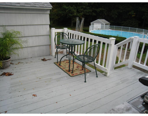 19 Swain Road Chelmsford, MA 01863 - Photo 10 of 30 Gallery Image 10