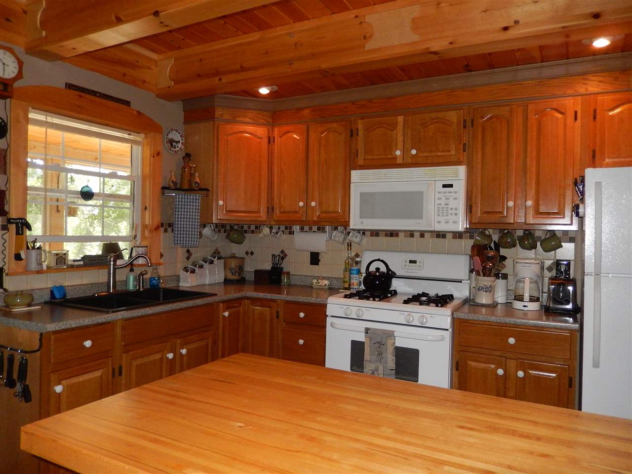 237 New Hampshire Rte 25C Piermont, NH 03779 - Photo 6 of 15 Gallery Image 6