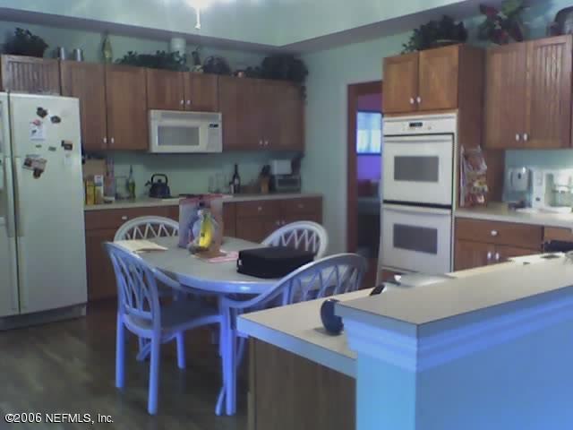 3410 Pinetree Road Jacksonville, FL 32250 - Photo 6 of 9 Kitchen