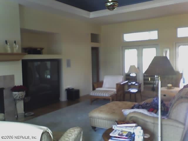 3410 Pinetree Road Jacksonville, FL 32250 - Photo 7 of 9 Living room