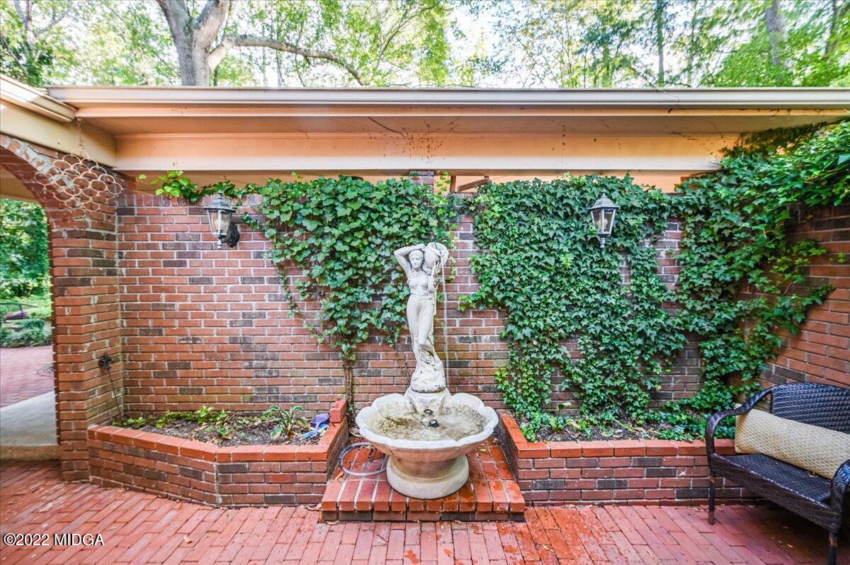 4712 Oxford Road Macon, GA 31210 - Photo 6 of 49 06-DSC_0874