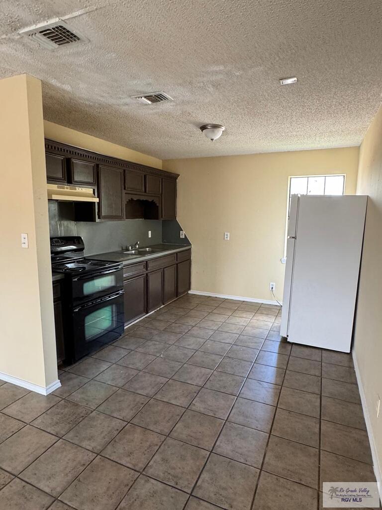 3236 Coffee Road, Unit F Brownsville, TX 78521 - Photo 4 of 10 Gallery Image 4