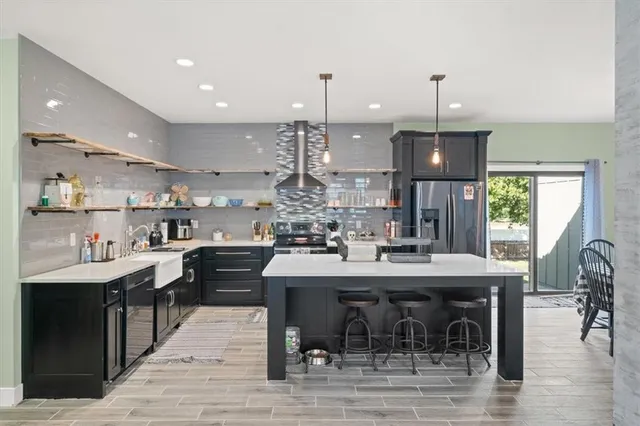 $680,000 | 408 Northwest Rust Court, Grain Valley, MO 64029