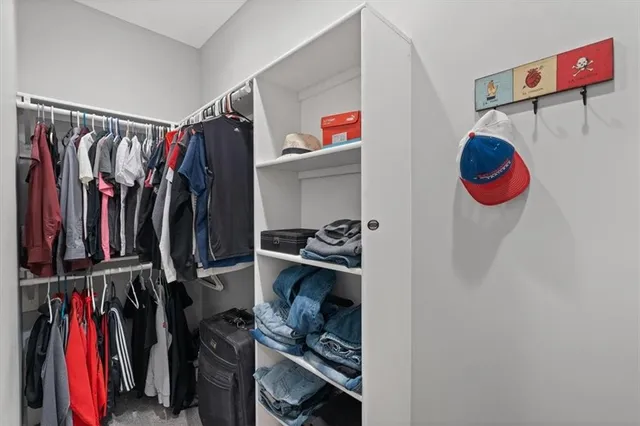 $680,000 | 408 Northwest Rust Court, Grain Valley, MO 64029