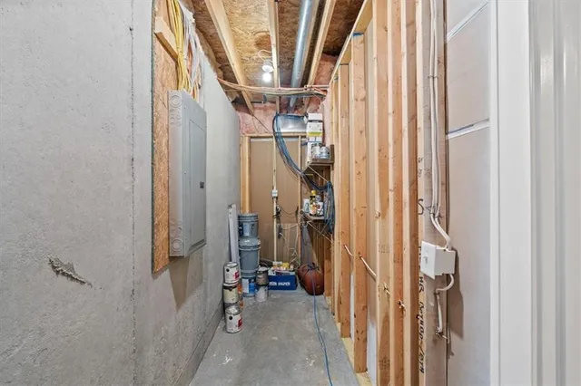 $680,000 | 408 Northwest Rust Court, Grain Valley, MO 64029