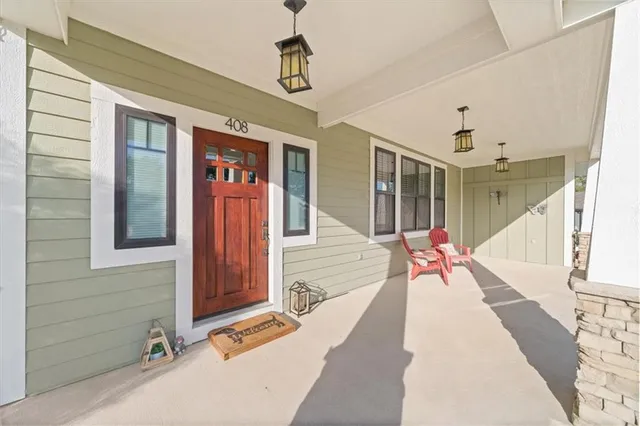 $680,000 | 408 Northwest Rust Court, Grain Valley, MO 64029