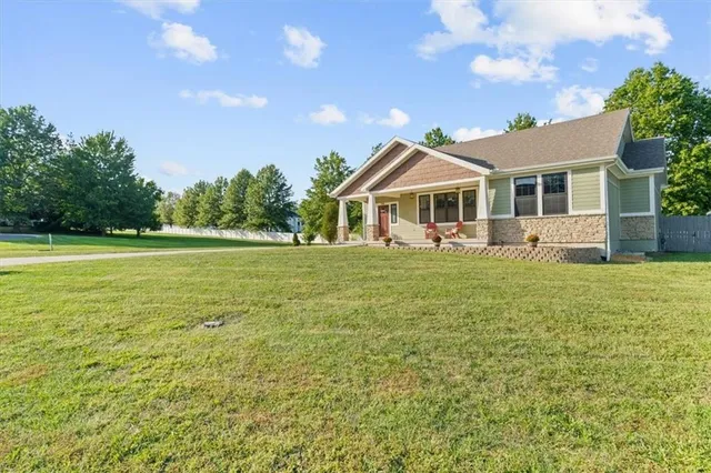 $680,000 | 408 Northwest Rust Court, Grain Valley, MO 64029