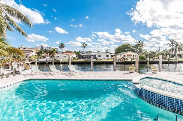 $1,999,995 | 2732 Northeast 10th Street, Pompano Beach, FL 33062