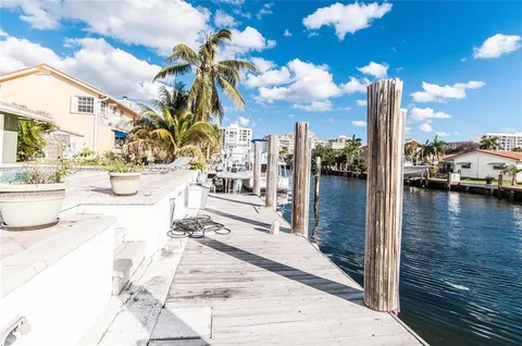 $1,999,995 | 2732 Northeast 10th Street, Pompano Beach, FL 33062