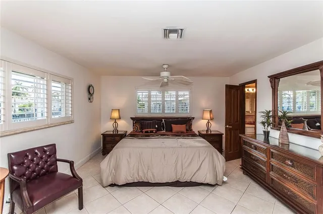 $1,999,995 | 2732 Northeast 10th Street, Pompano Beach, FL 33062