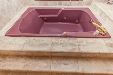 $1,999,995 | 2732 Northeast 10th Street, Pompano Beach, FL 33062