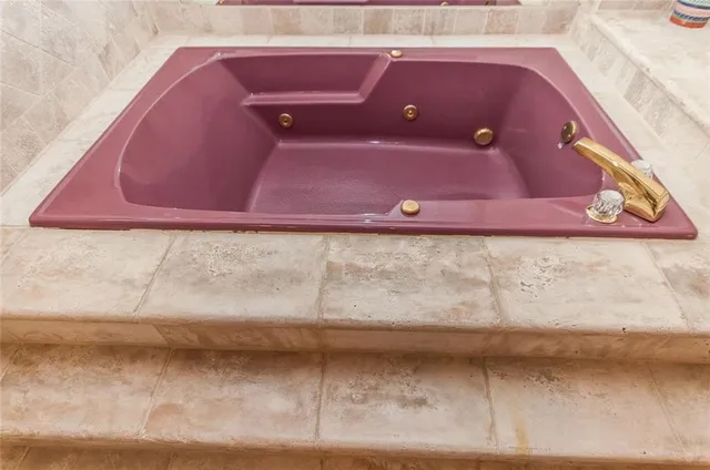 $1,999,995 | 2732 Northeast 10th Street, Pompano Beach, FL 33062