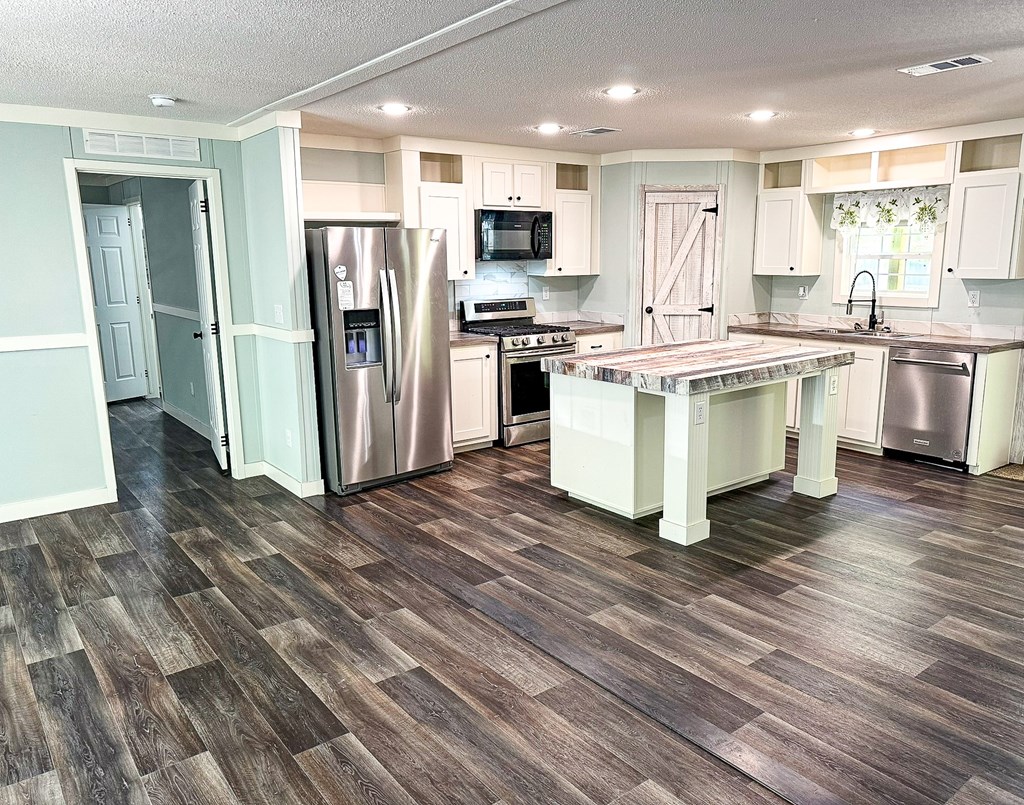704 3 Rivers Road Carrabelle, FL 32322 - Photo 9 of 38 Gallery Image 9