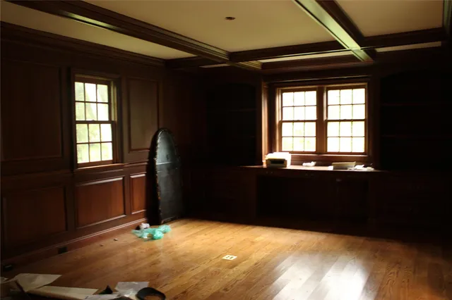 a room with window and closet