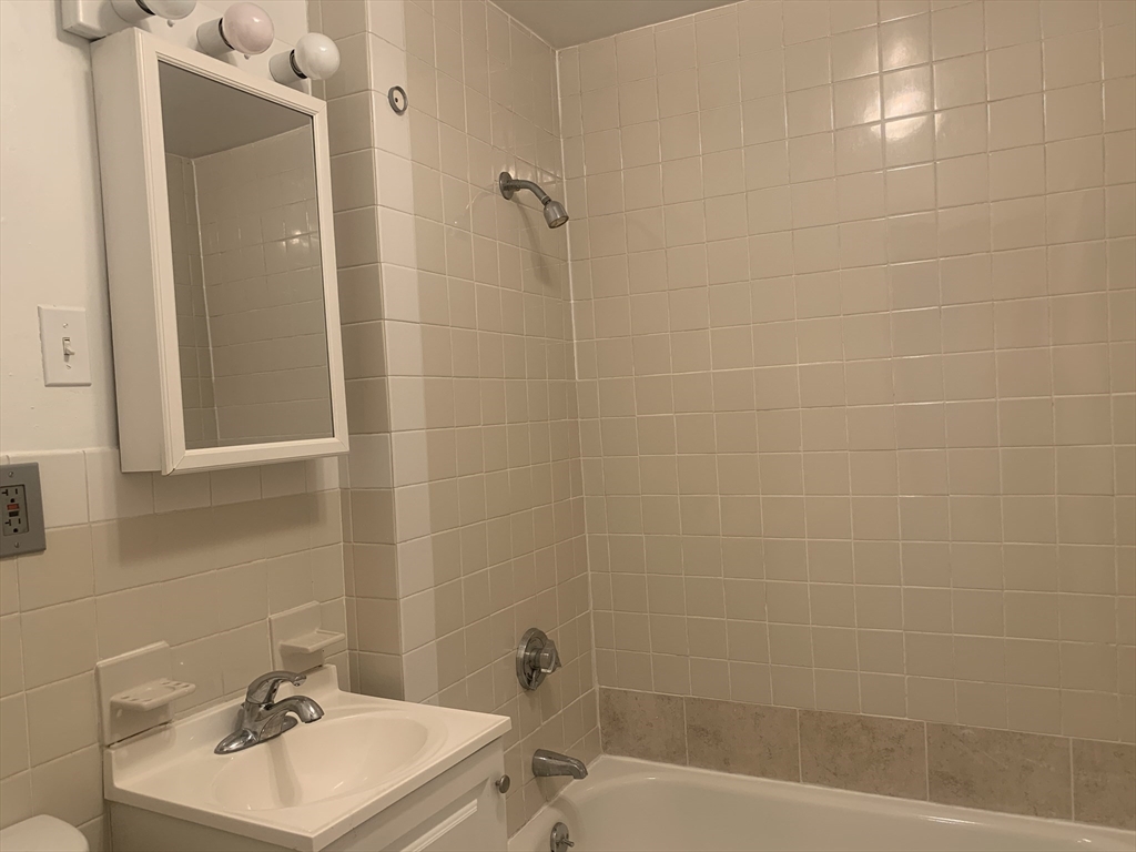 77 Hartford Street, Unit REAR Newton, MA 02461 - Photo 14 of 15