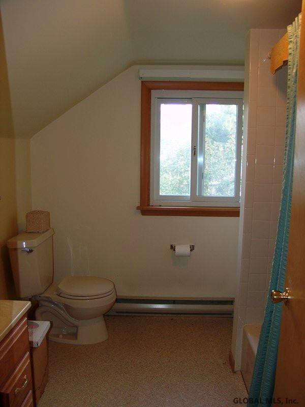 2859 River Road Niskayuna, NY 12309 - Photo 17 of 25 Photo 17