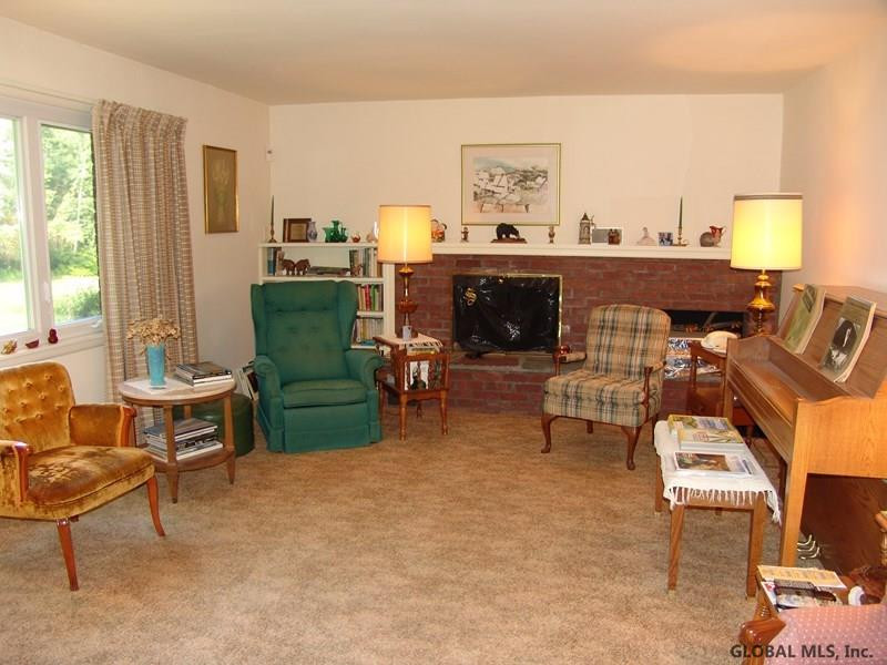 2859 River Road Niskayuna, NY 12309 - Photo 3 of 25 Photo 3