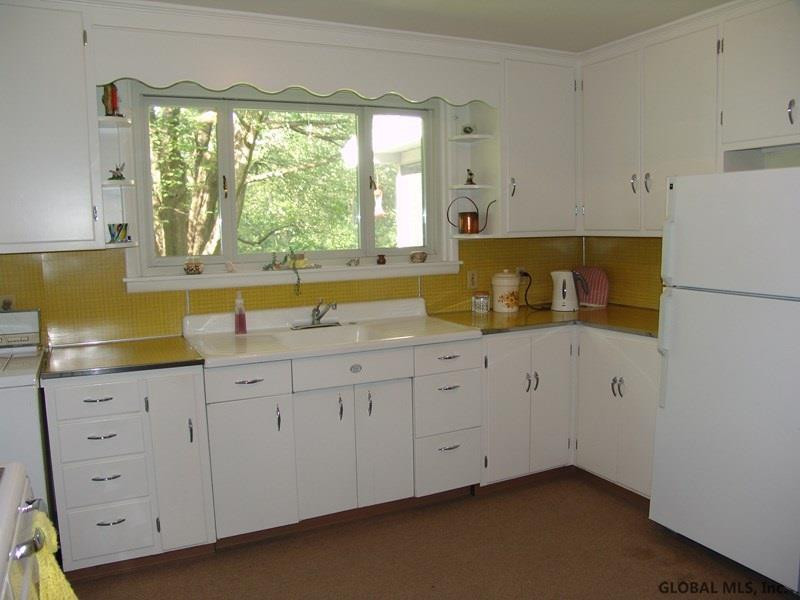 2859 River Road Niskayuna, NY 12309 - Photo 7 of 25 Photo 7