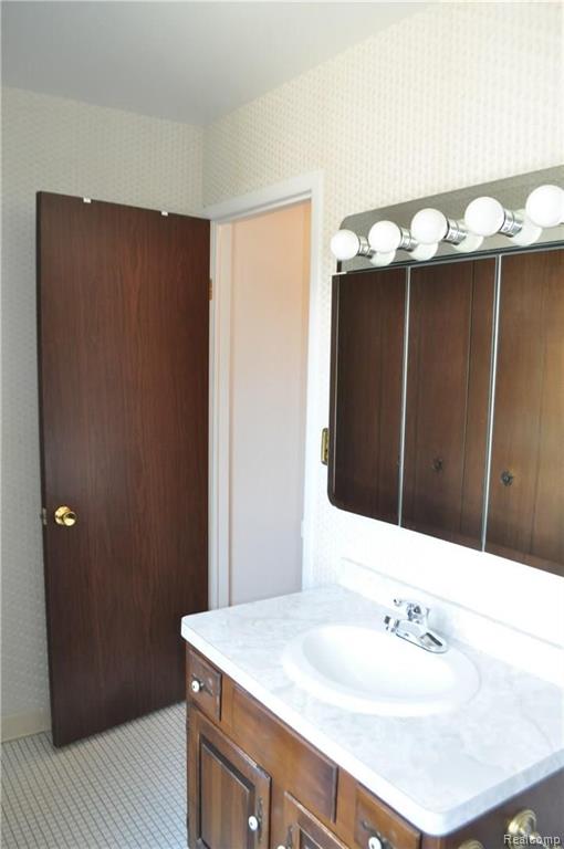12631 Ronda Drive Southgate, MI 48195 - Photo 24 of 28
