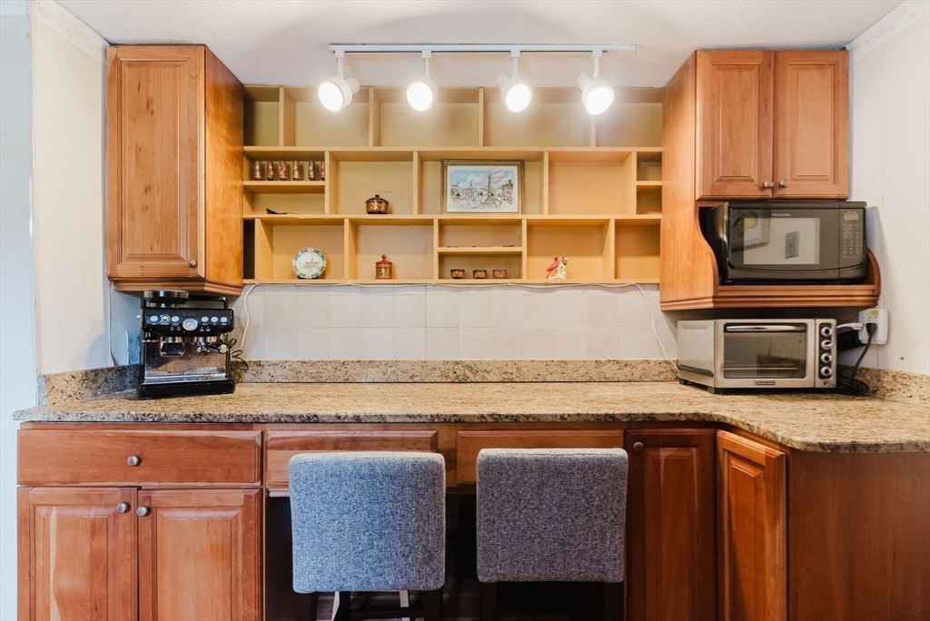 9 Trask Road Peabody, MA 01960 - Photo 10 of 33 Gallery Image 10