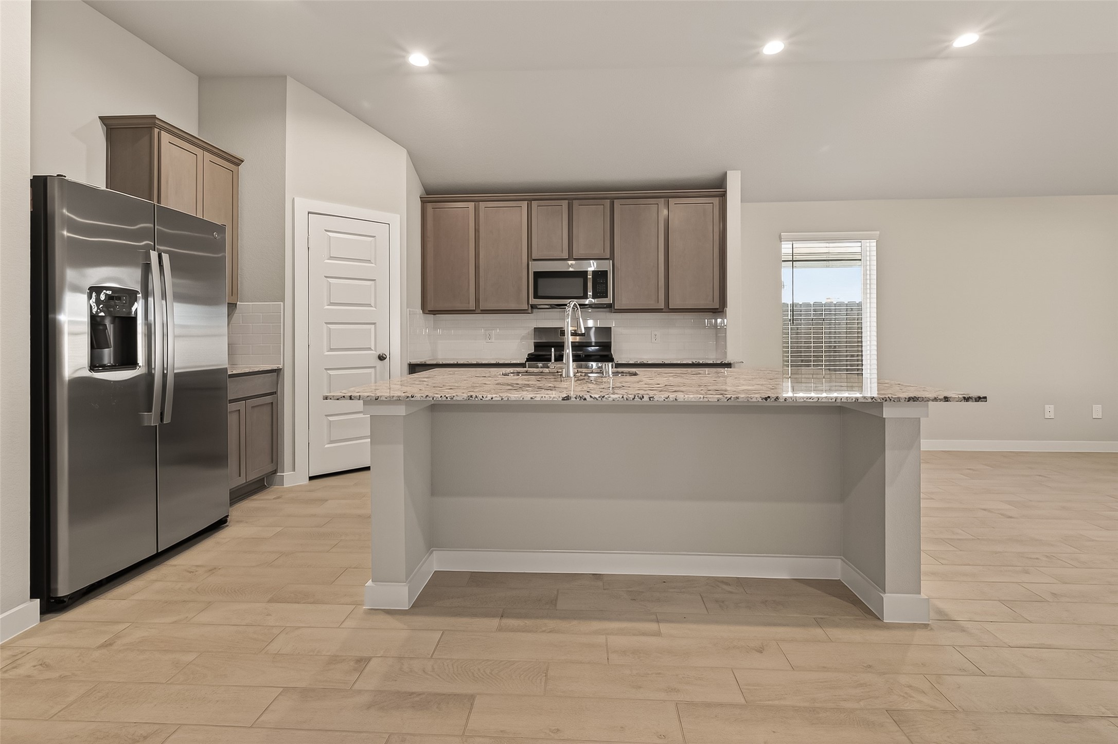 15710 Telge Road Cypress, TX 77429 - Photo 4 of 32