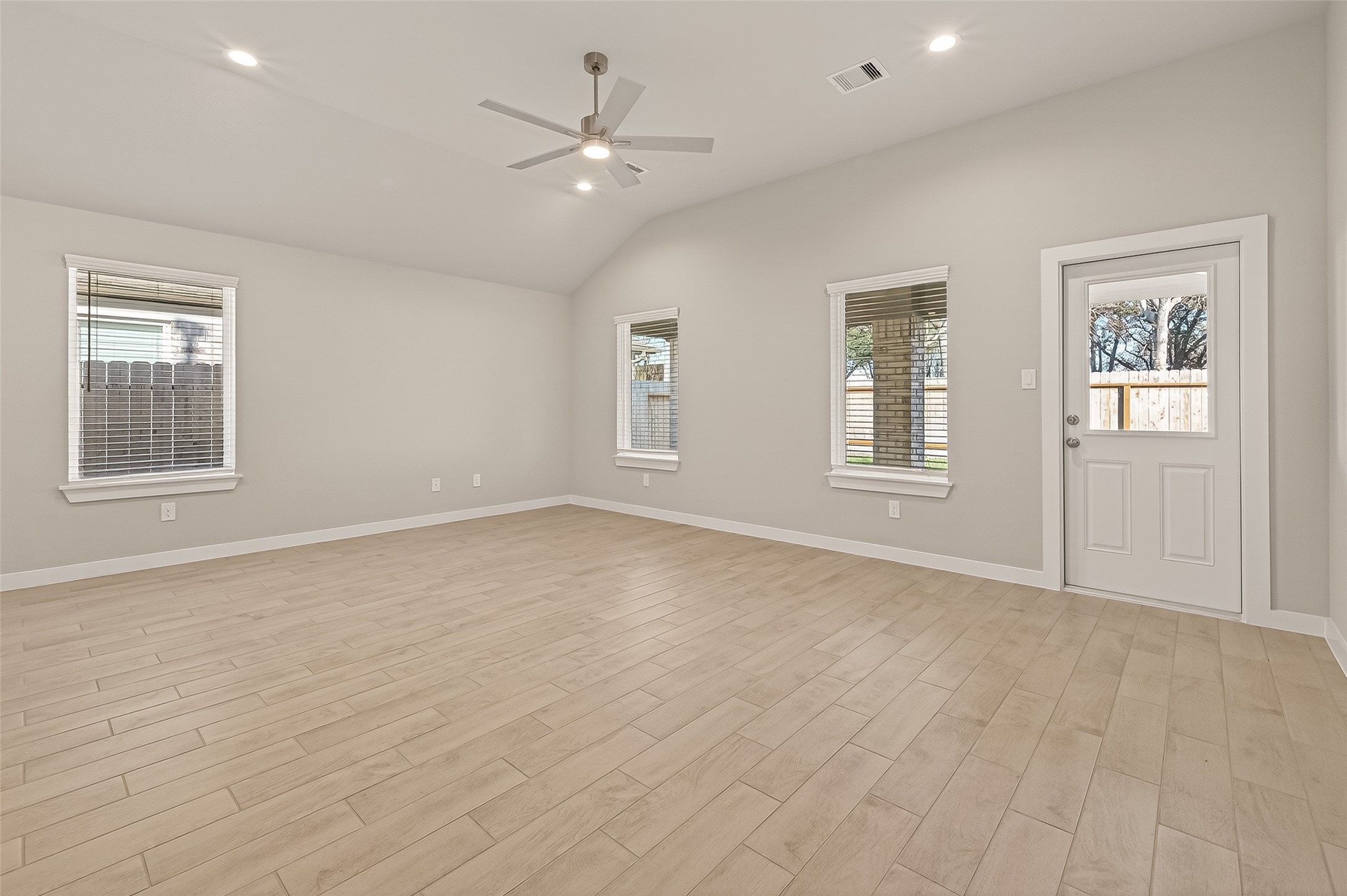 15710 Telge Road Cypress, TX 77429 - Photo 7 of 32