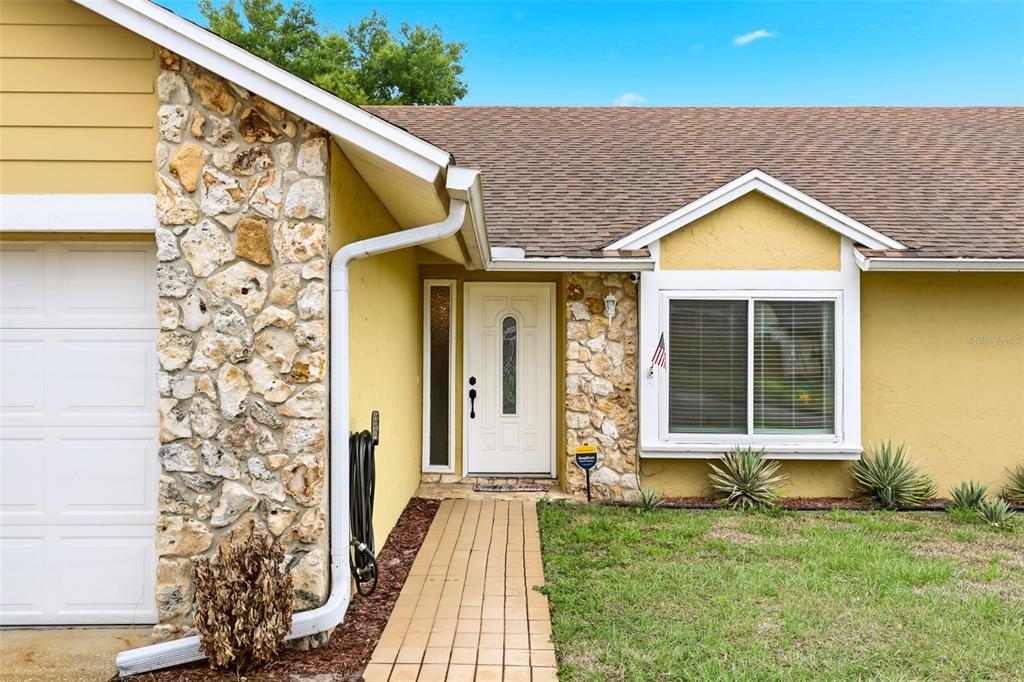 1075 Condor Place Winter Springs, FL 32708 - Photo 3 of 35