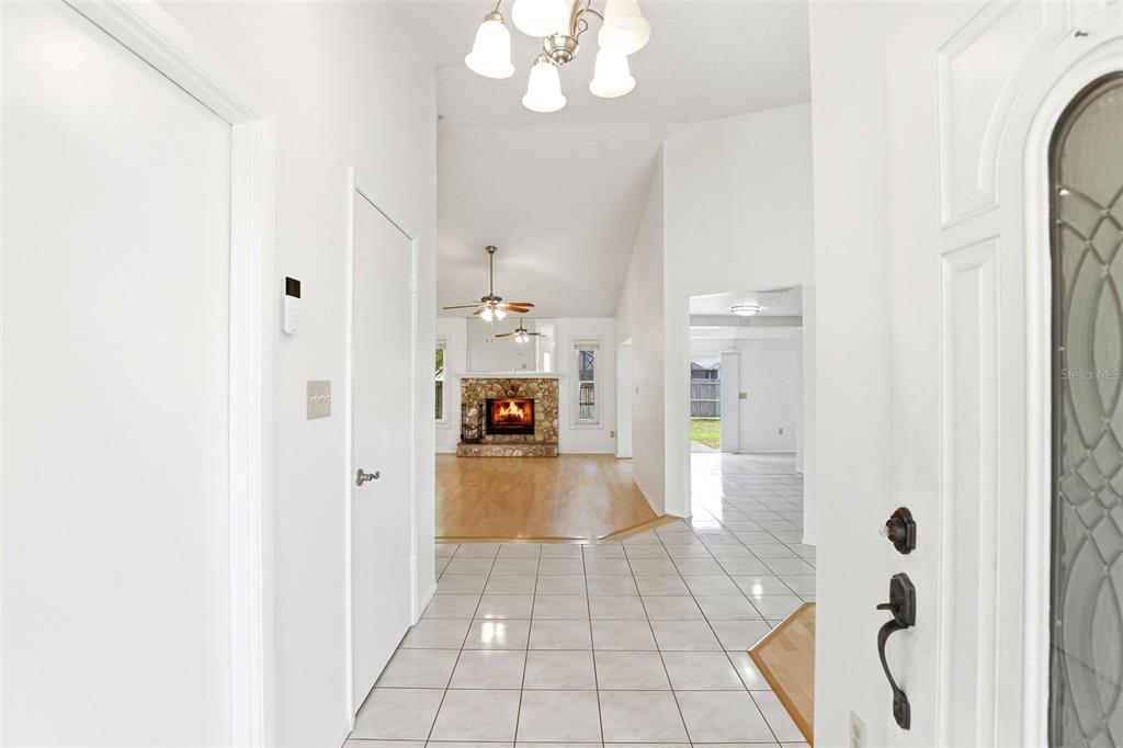 1075 Condor Place Winter Springs, FL 32708 - Photo 4 of 35