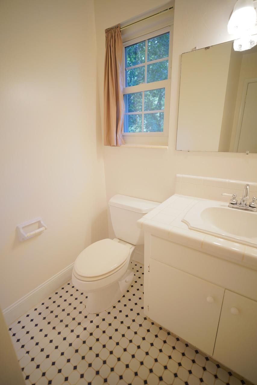 2328 Armistead Road Tallahassee, FL 32308 - Photo 30 of 38 Gallery Image 30