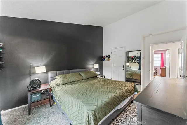 $569,999 | 1648 West Wedgewood Street, Rialto, CA 92376